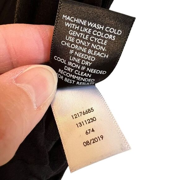 Torrid Women 1X Ribbed One Piece Bodysuit Black Short Sleeve Button Neck Stretch - Picture 7 of 8